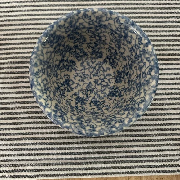 Blue and White Ceramic Bowl small stoneware - Picture 2 of 3